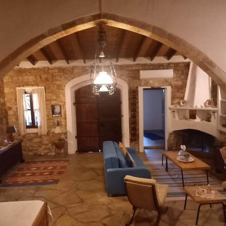 Вилла Kazani House Лофу Экстерьер фото